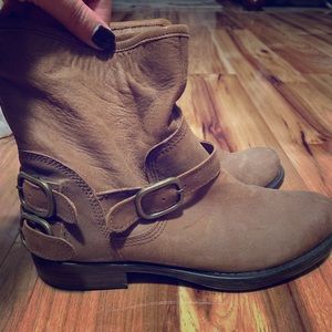Lucky Brand boots